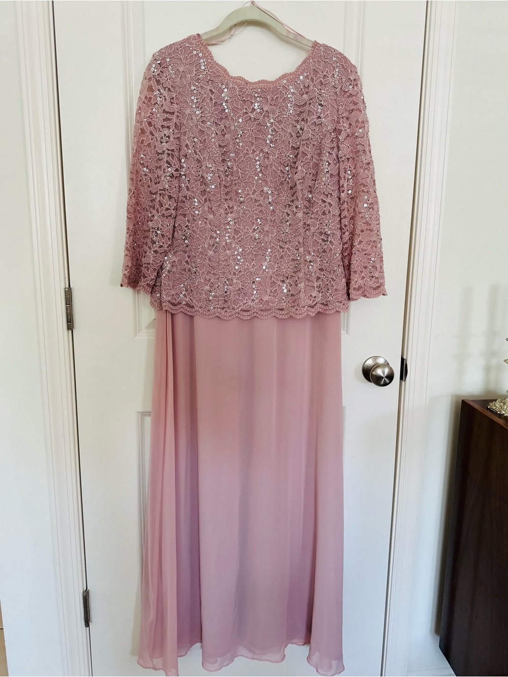 Alex Evenings Soft Mauve Evening Gown - Size 12